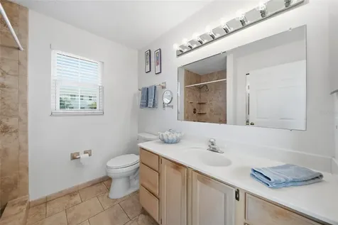 2112 Avenue B Bradenton Beach FL 34217