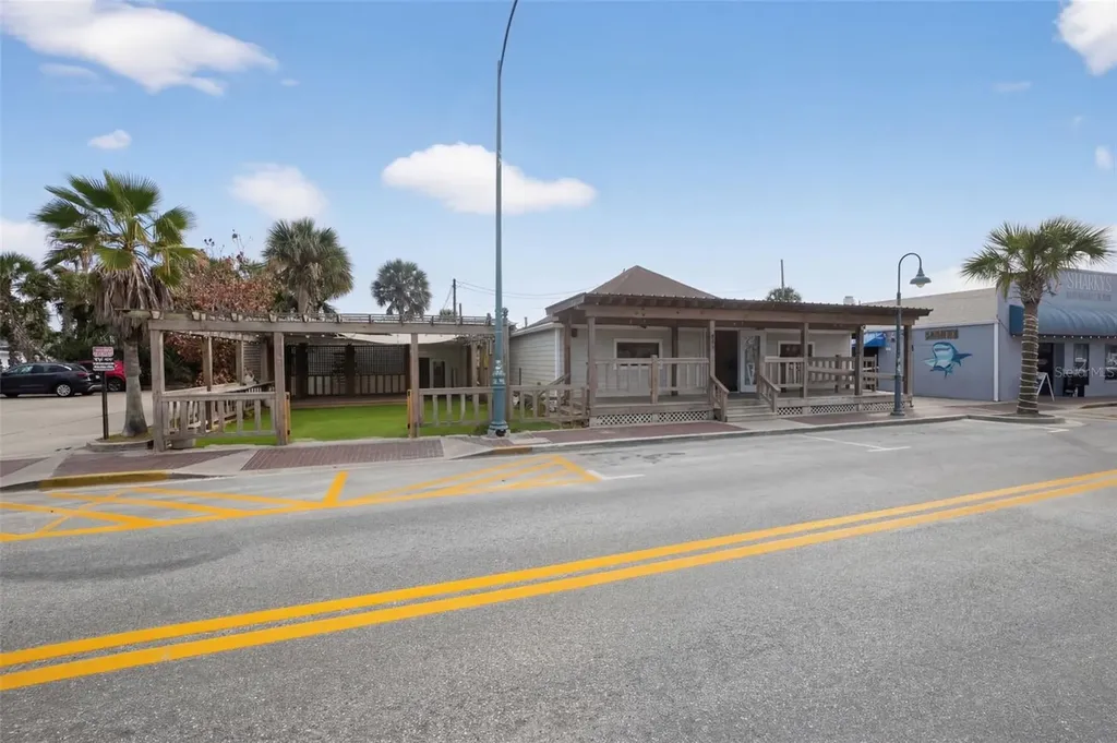 411 Flagler Avenue New Smyrna Beach FL 32169