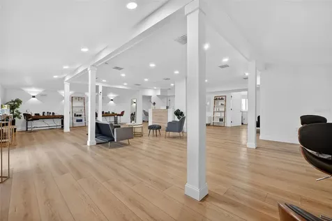 411 Flagler Avenue New Smyrna Beach FL 32169