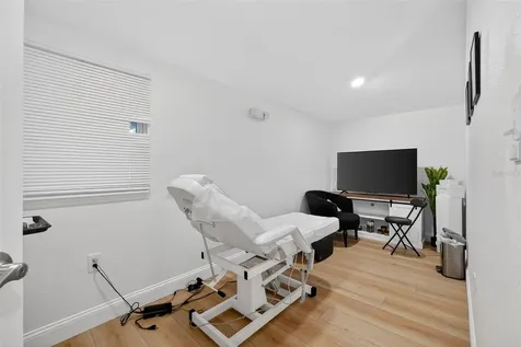 411 Flagler Avenue New Smyrna Beach FL 32169