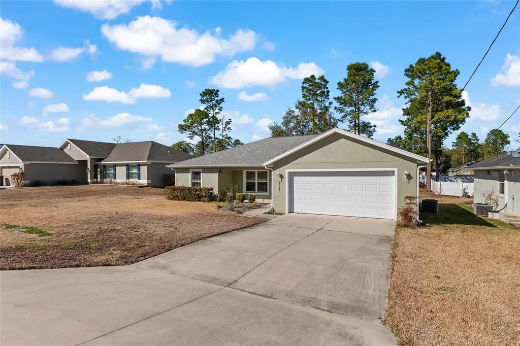 8387 SE 160th Place Summerfield FL 34491