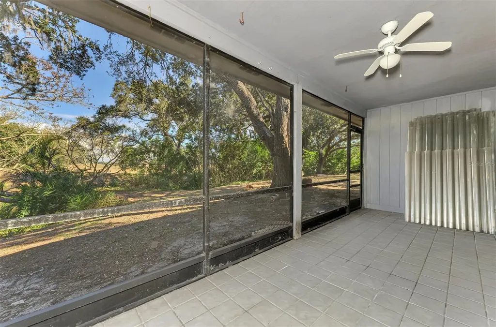 984 N Beneva Road Sarasota FL 34232