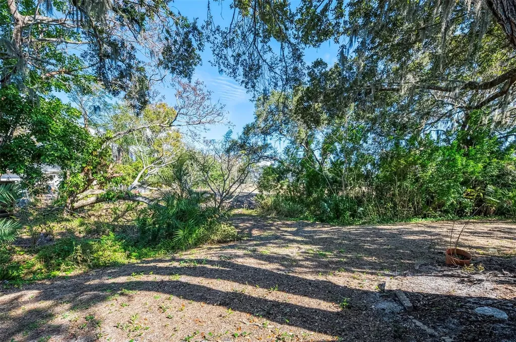 984 N Beneva Road Sarasota FL 34232