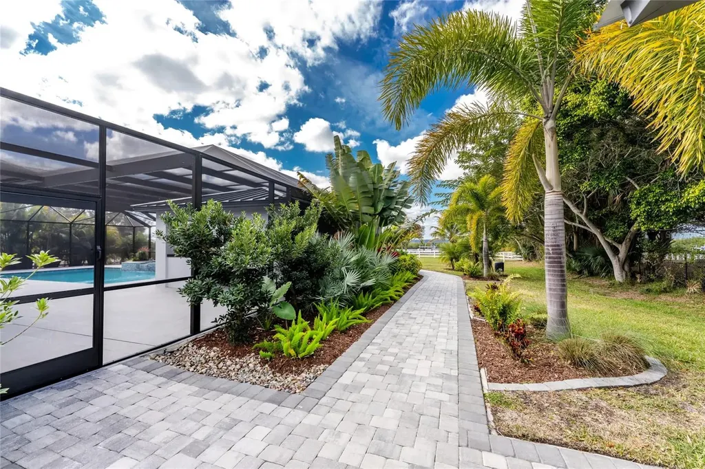 2001 Treasure Lane Punta Gorda FL 33982