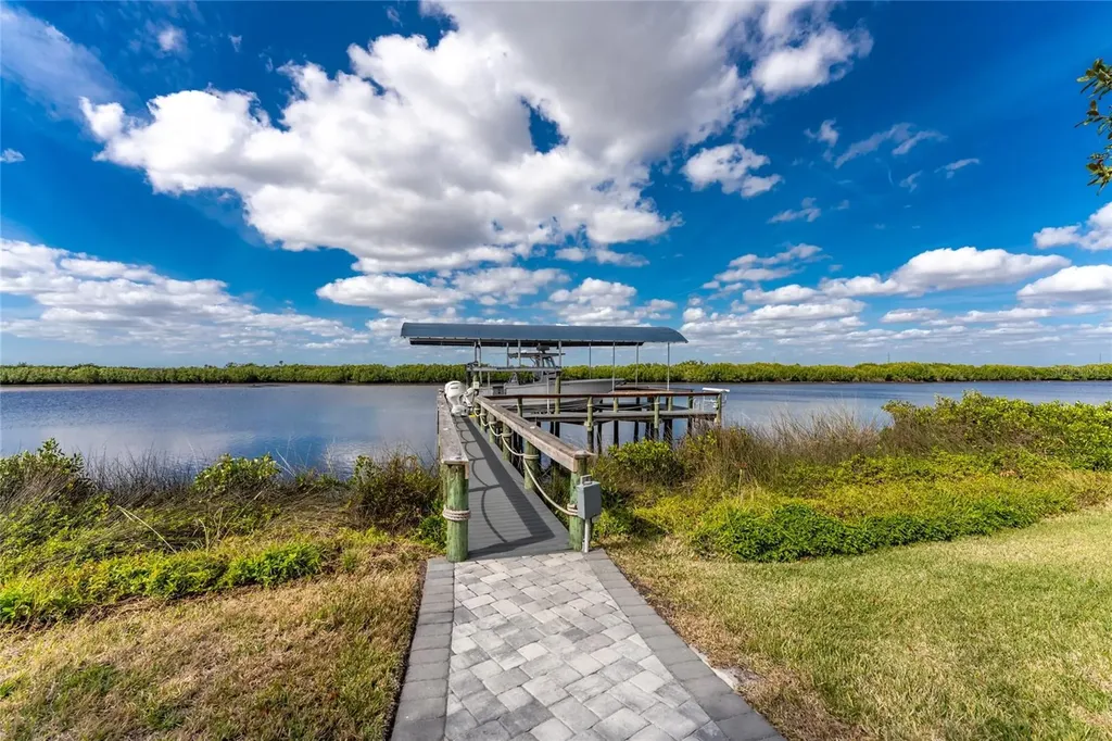 2001 Treasure Lane Punta Gorda FL 33982