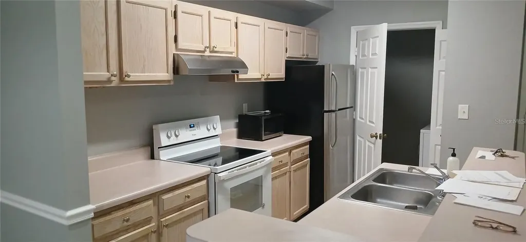 5606 Pinnacle Heights Circle Tampa FL 33624