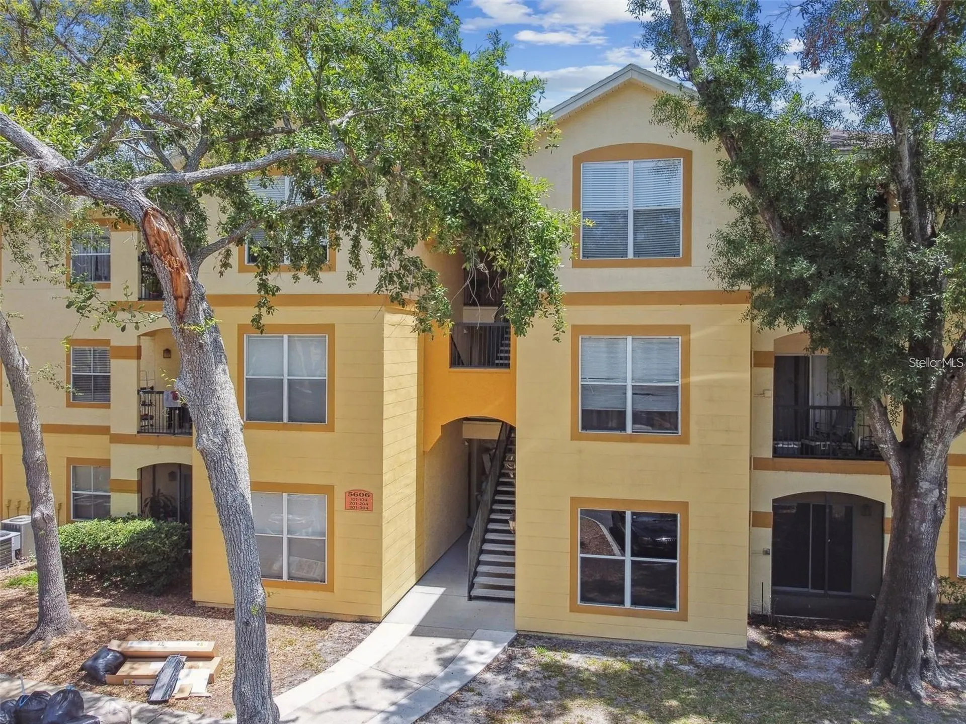 5606 Pinnacle Heights Circle Tampa FL 33624