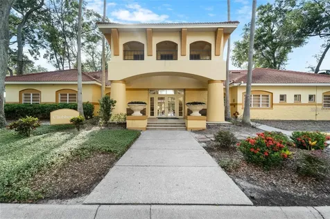 5606 Pinnacle Heights Circle Tampa FL 33624