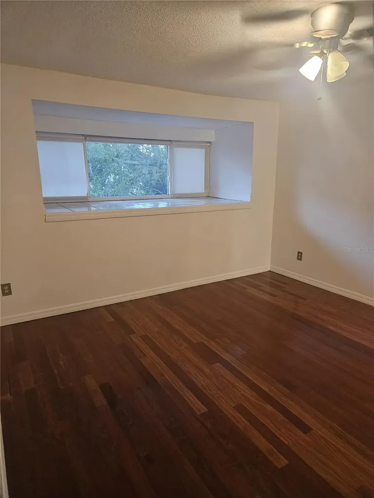 4723 Puritan Circle Tampa FL 33617