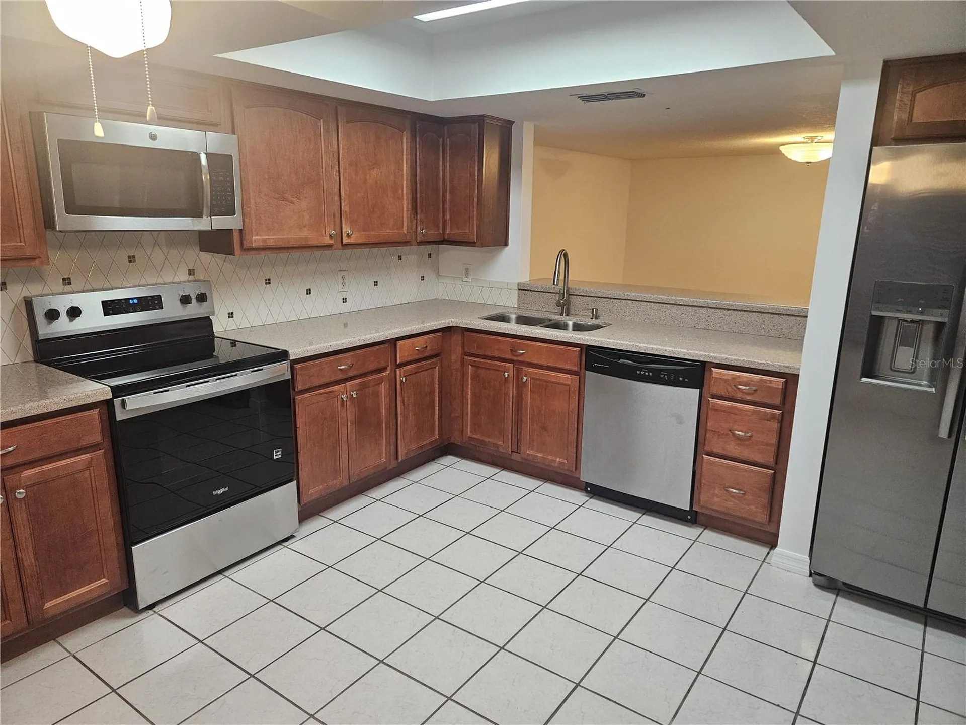 4723 Puritan Circle Tampa FL 33617
