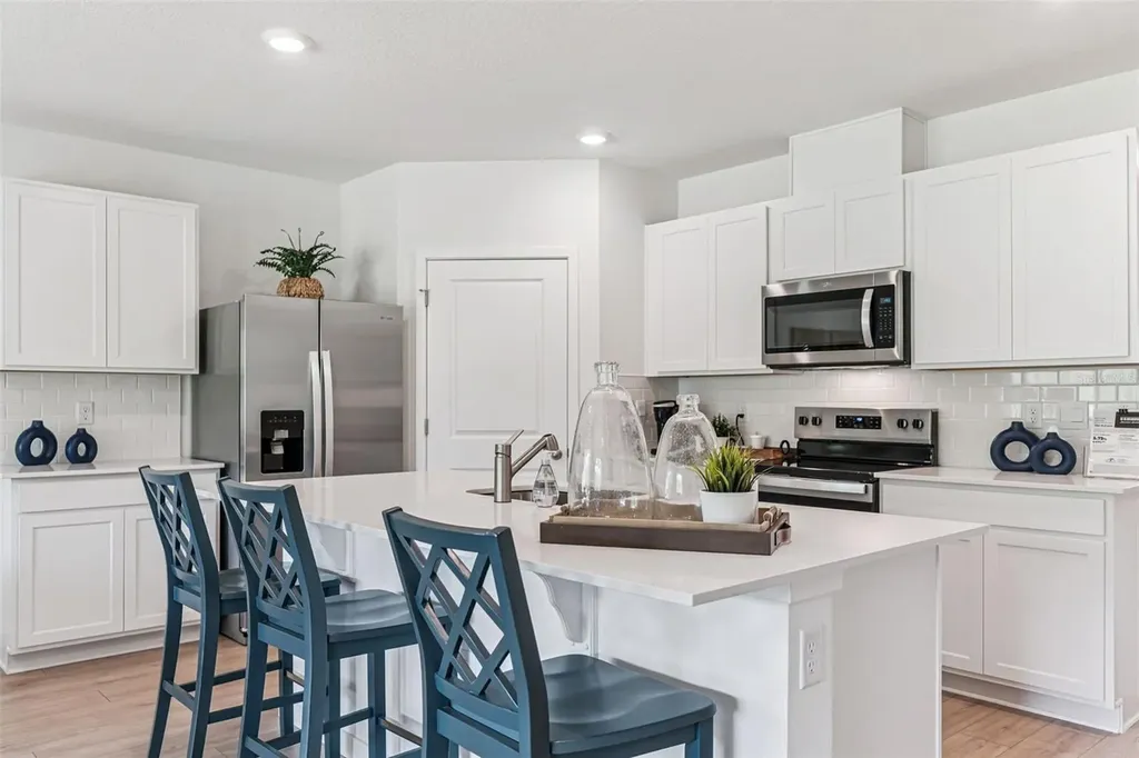 5163 Nickerbean Street Apopka FL 32712