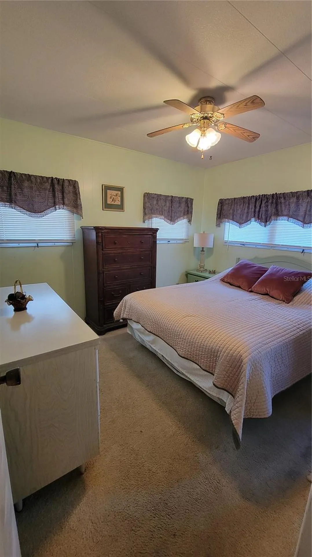 585 Sky Harbor Drive Clearwater FL 33759