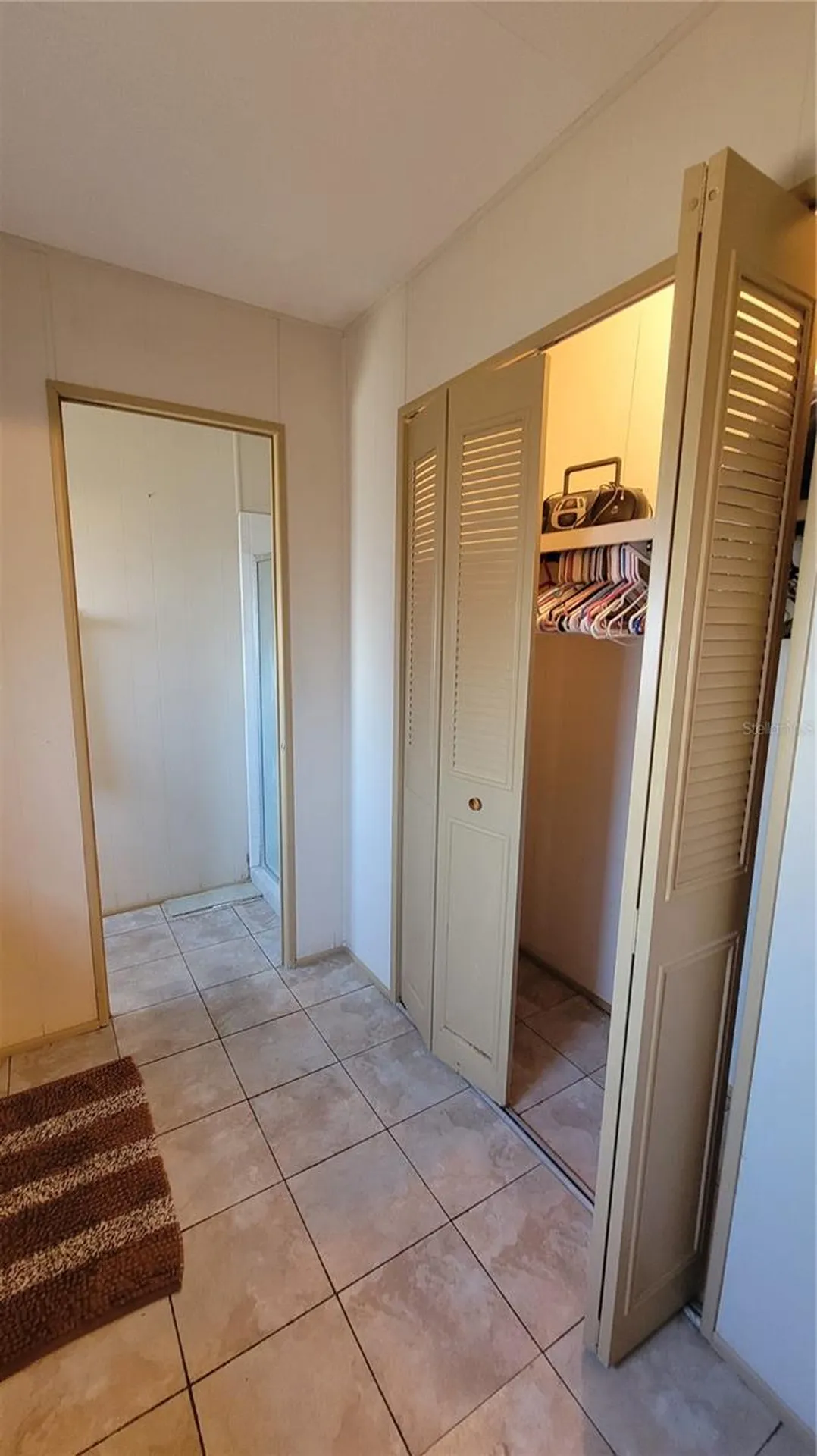 585 Sky Harbor Drive Clearwater FL 33759