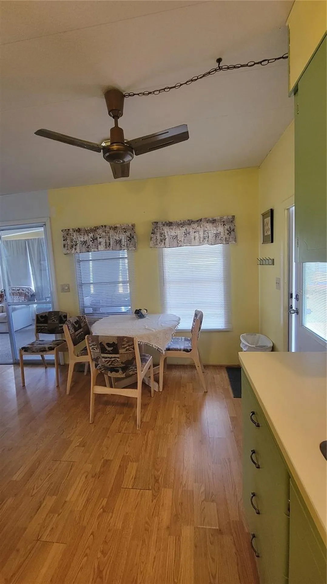 585 Sky Harbor Drive Clearwater FL 33759