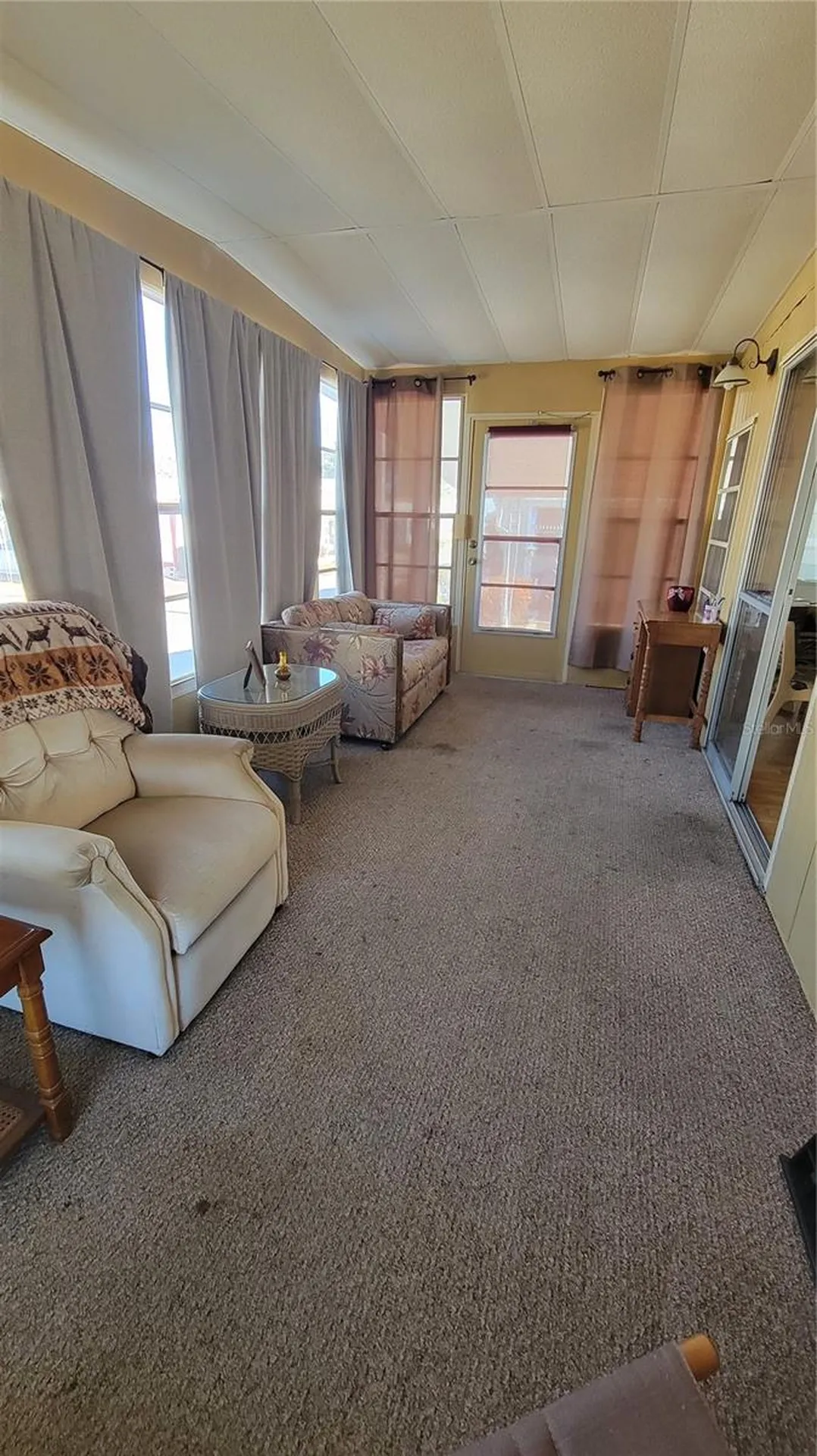 585 Sky Harbor Drive Clearwater FL 33759