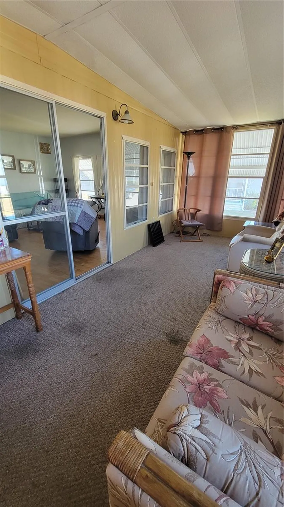 585 Sky Harbor Drive Clearwater FL 33759