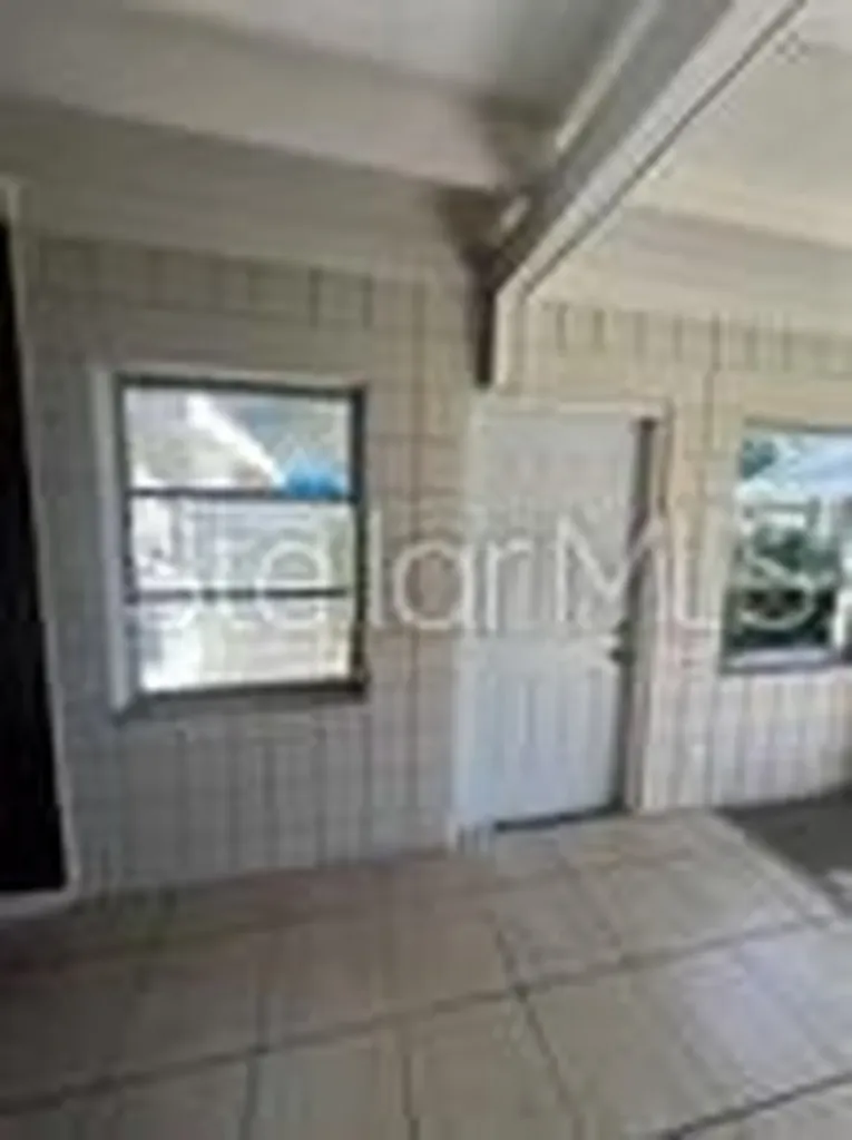 2508 50th Avenue N St Petersburg FL 33714