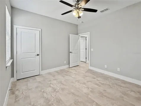 4667 Brasher Avenue North Port FL 34287