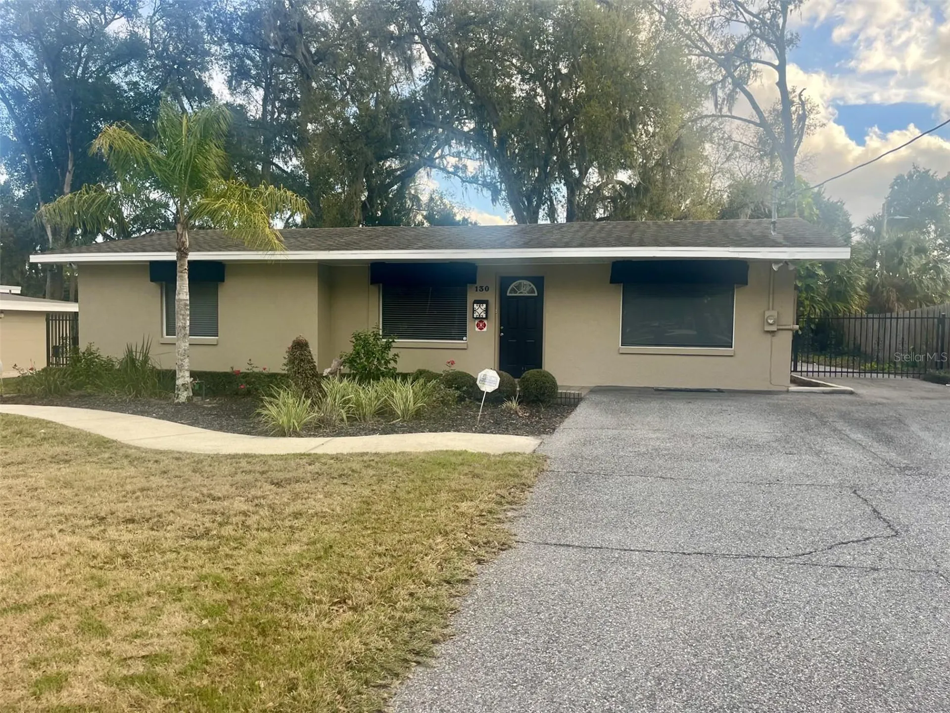 130 E 1st Street Apopka FL 32703