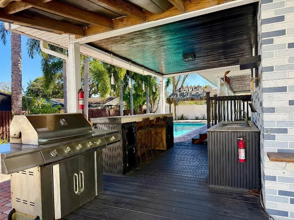 2563 Knotty Pine Way Clearwater FL 33761