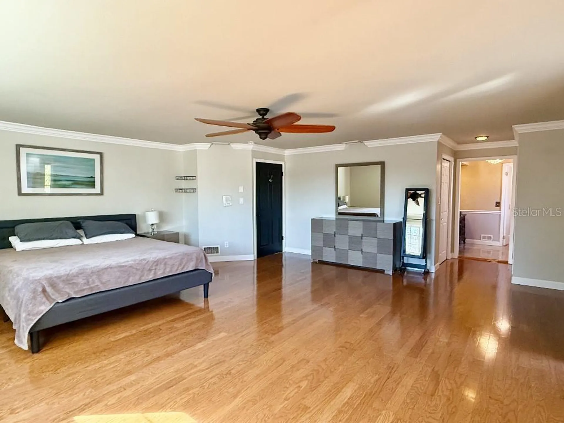2563 Knotty Pine Way Clearwater FL 33761