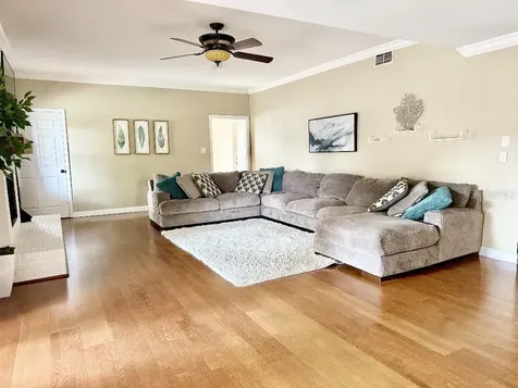 2563 Knotty Pine Way Clearwater FL 33761