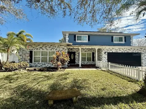2563 Knotty Pine Way Clearwater FL 33761