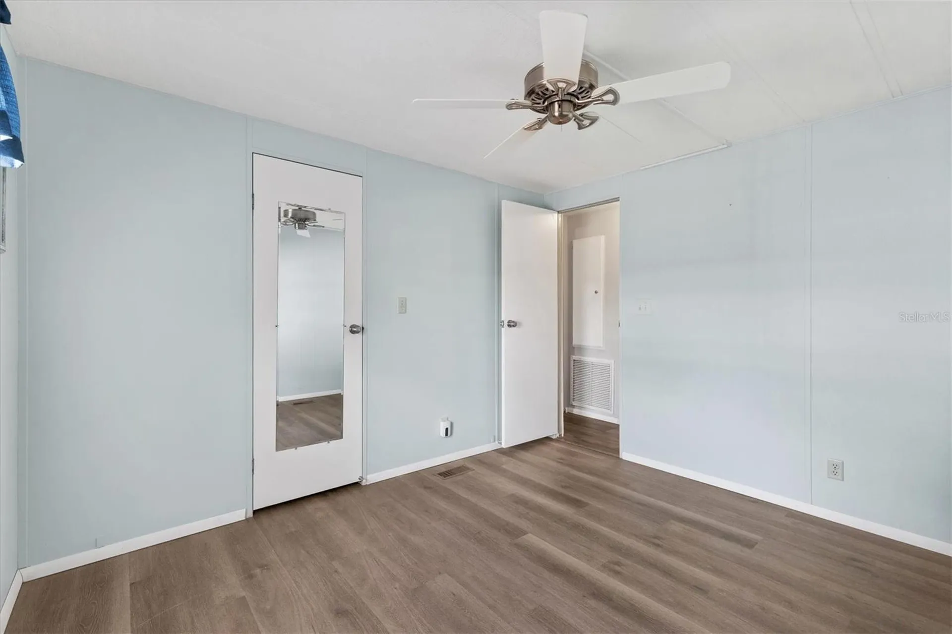 724 Royal Palm Avenue Lady Lake FL 32159