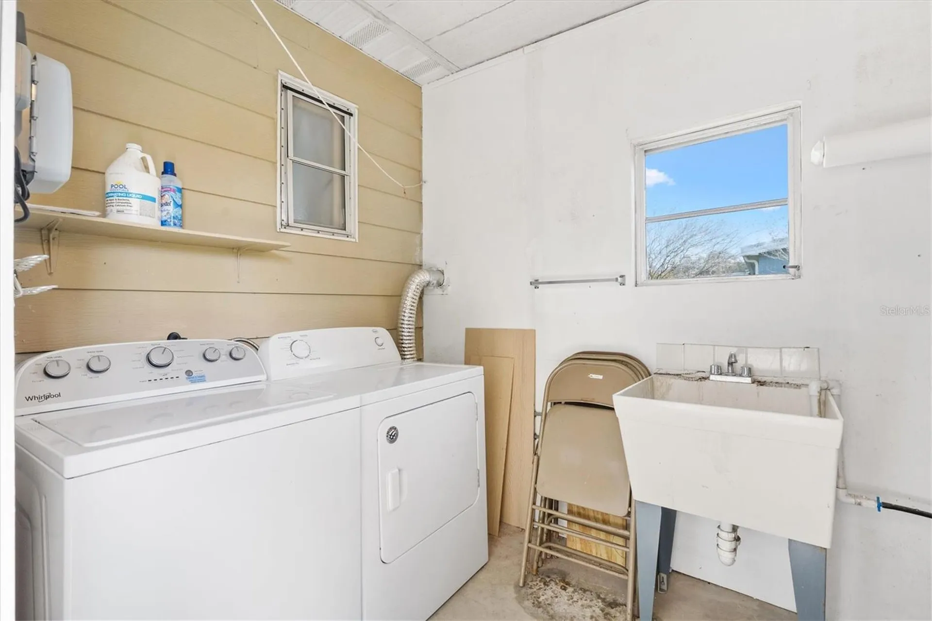 724 Royal Palm Avenue Lady Lake FL 32159