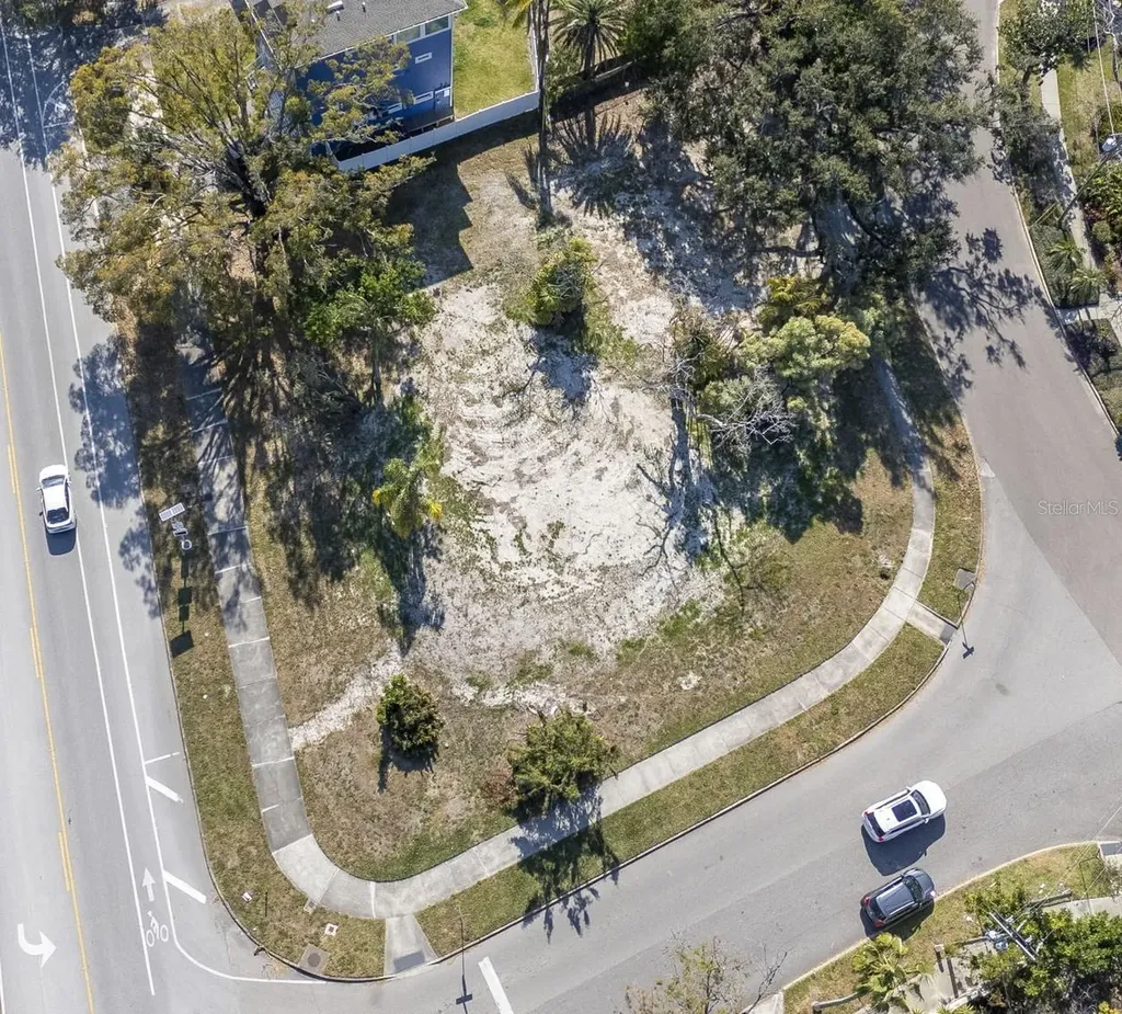 116 W Davis Boulevard Tampa FL 33606