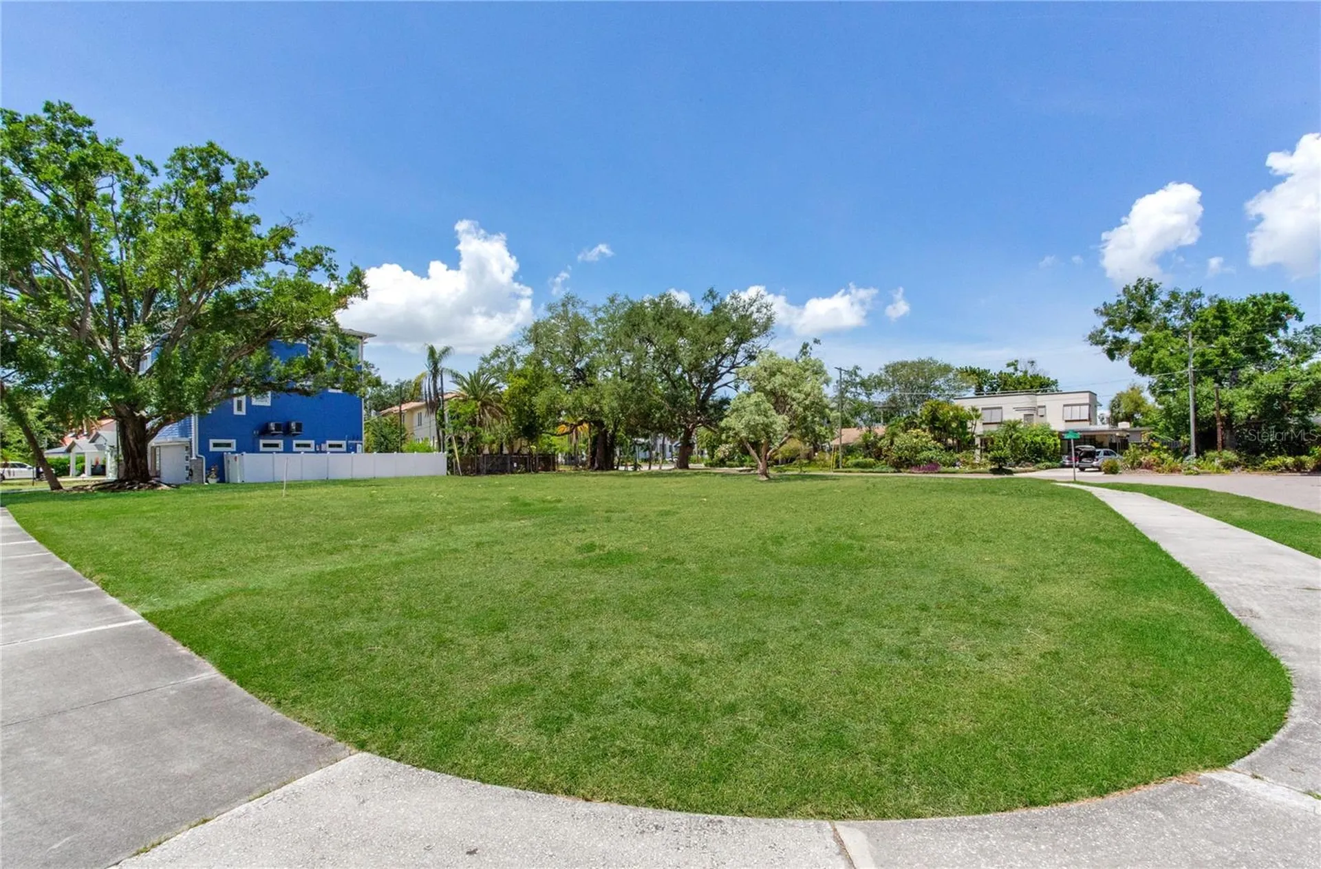116 W Davis Boulevard Tampa FL 33606