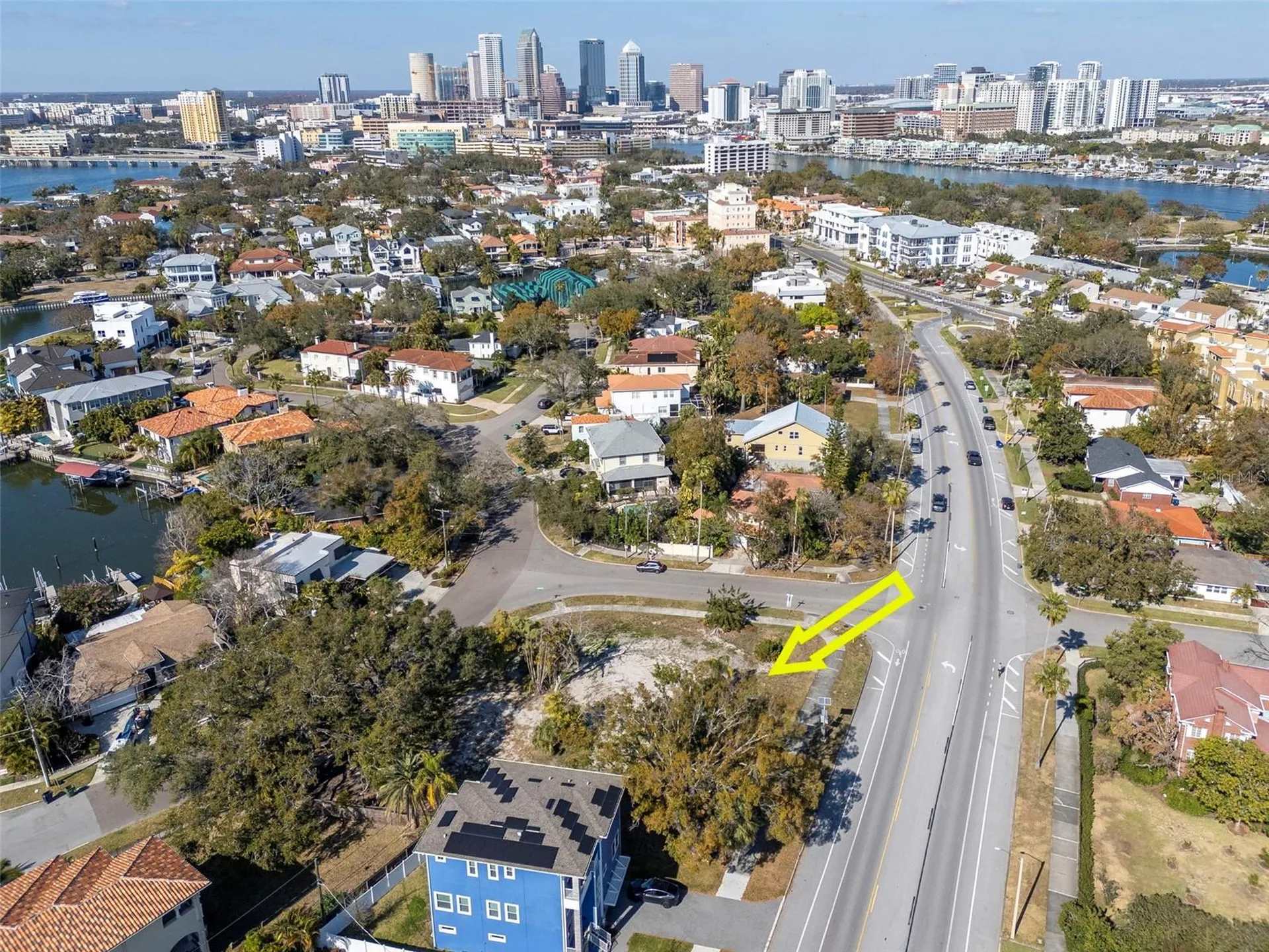 116 W Davis Boulevard Tampa FL 33606