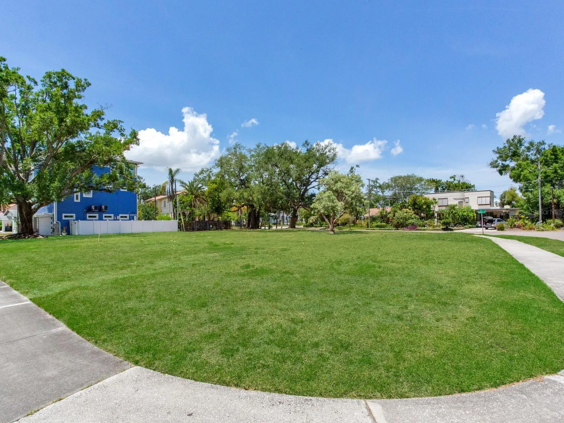 116 W Davis Boulevard Tampa FL 33606