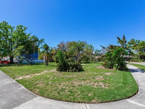116 W Davis Boulevard Tampa FL 33606