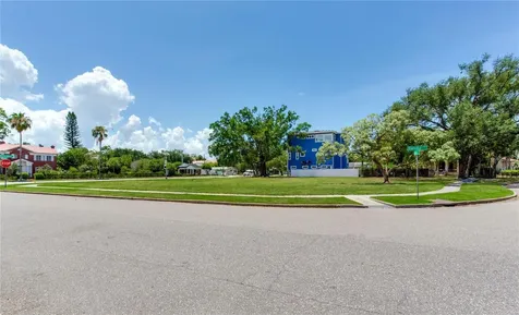 116 W Davis Boulevard Tampa FL 33606