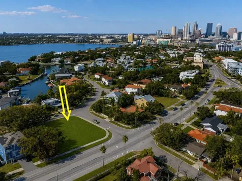 116 W Davis Boulevard Tampa FL 33606