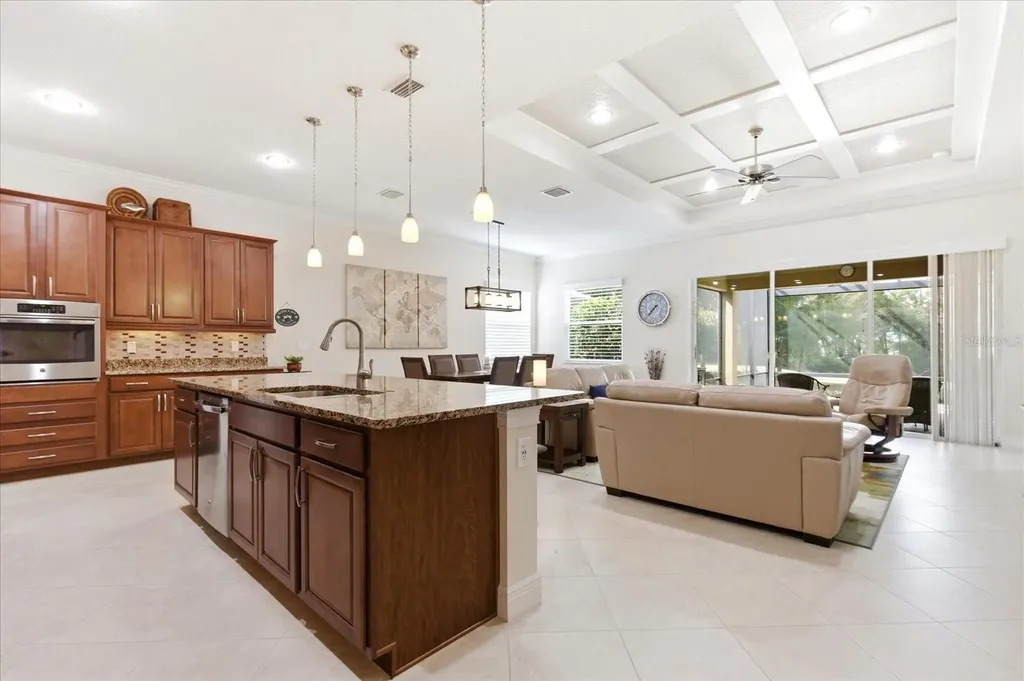 911 Victoria Hills Drive S Deland FL 32724