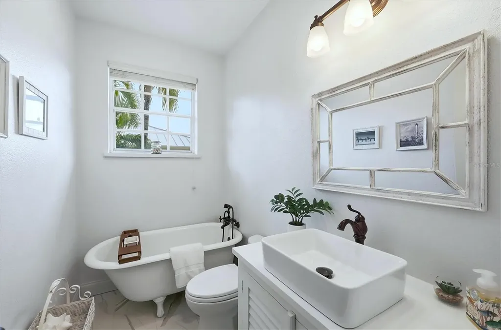 281 Seabreeze Court Boca Grande FL 33921