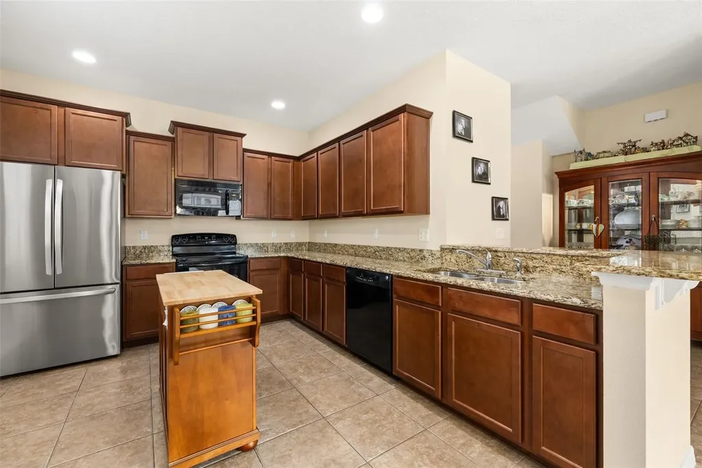 1532 Scarlet Oak Loop Winter Garden FL 34787