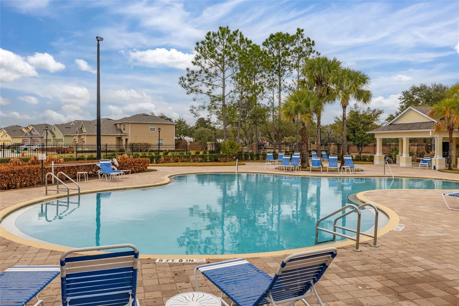 1532 Scarlet Oak Loop Winter Garden FL 34787