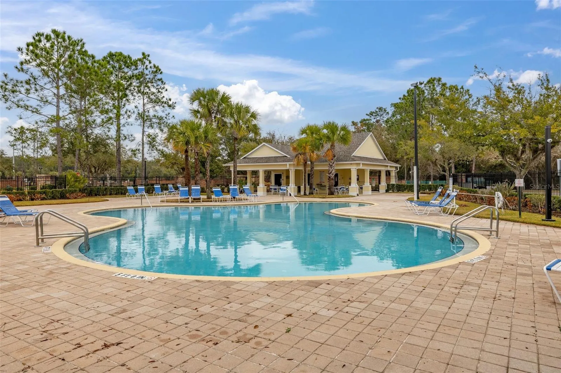 1532 Scarlet Oak Loop Winter Garden FL 34787