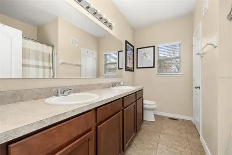 1532 Scarlet Oak Loop Winter Garden FL 34787