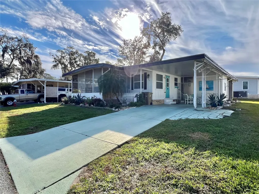 217 Palo Verde Drive Leesburg FL 34748