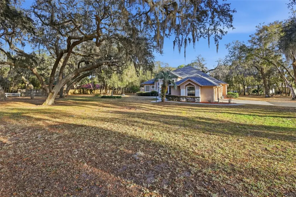 6197 Lake Winona Road De Leon Springs FL 32130