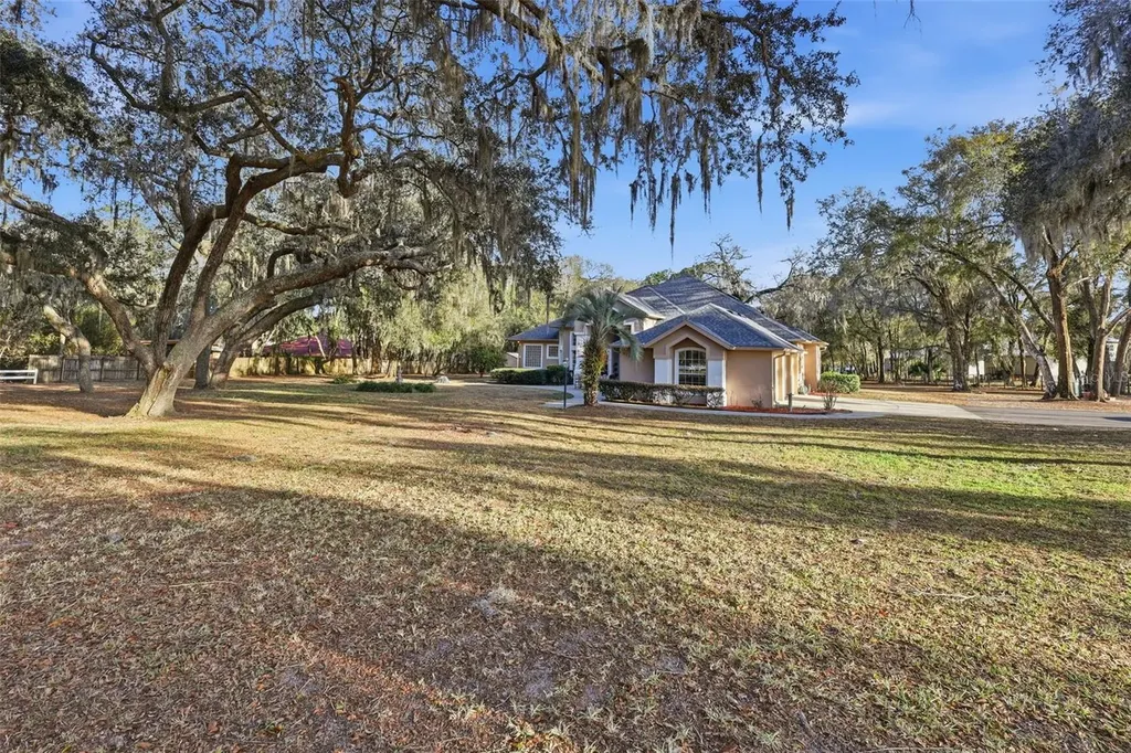 6197 Lake Winona Road De Leon Springs FL 32130