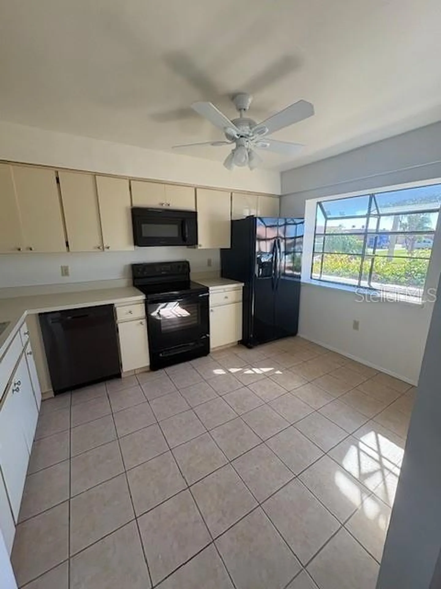 19029 Us Highway 19 N Clearwater FL 33764