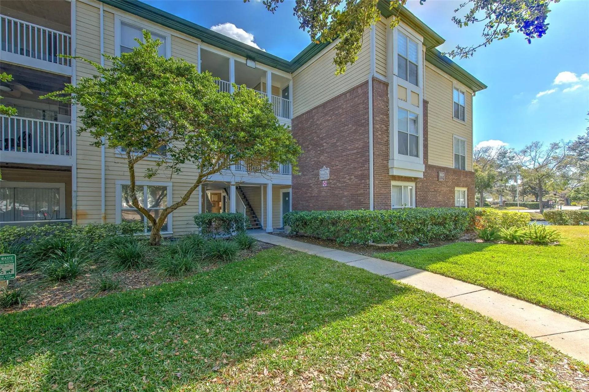 10028 Strafford Oak Court Tampa FL 33624