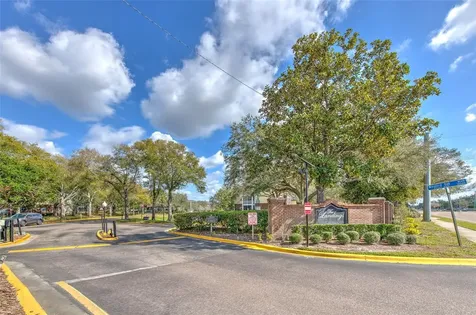 10028 Strafford Oak Court Tampa FL 33624