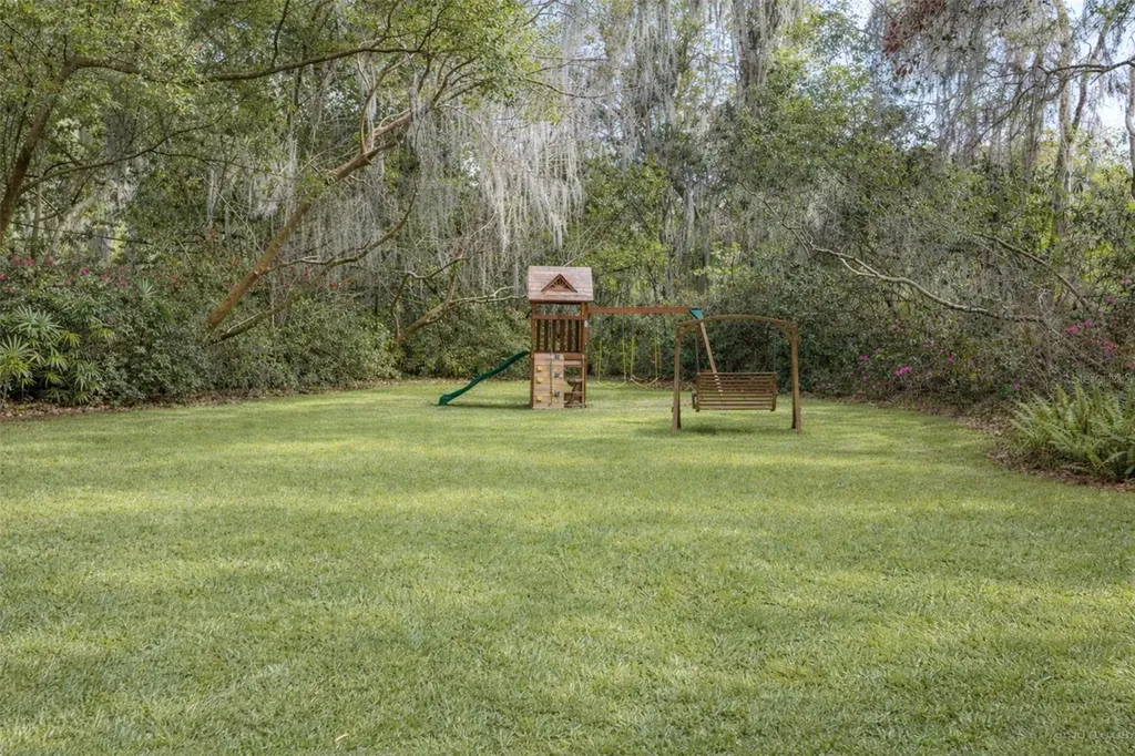 715 Seminole Ridge Road Melrose FL 32666