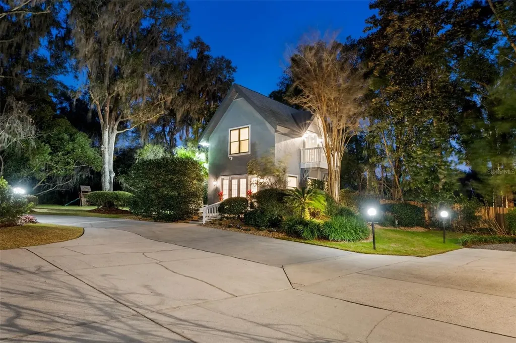 715 Seminole Ridge Road Melrose FL 32666